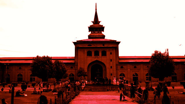 Srinagar Jamia Masjid attack